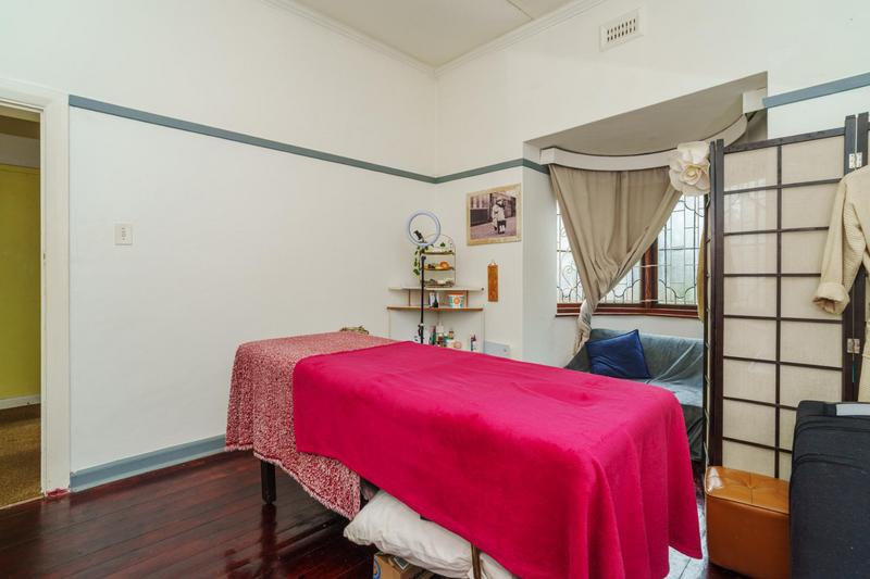 4 Bedroom Property for Sale in Harfield Village Western Cape